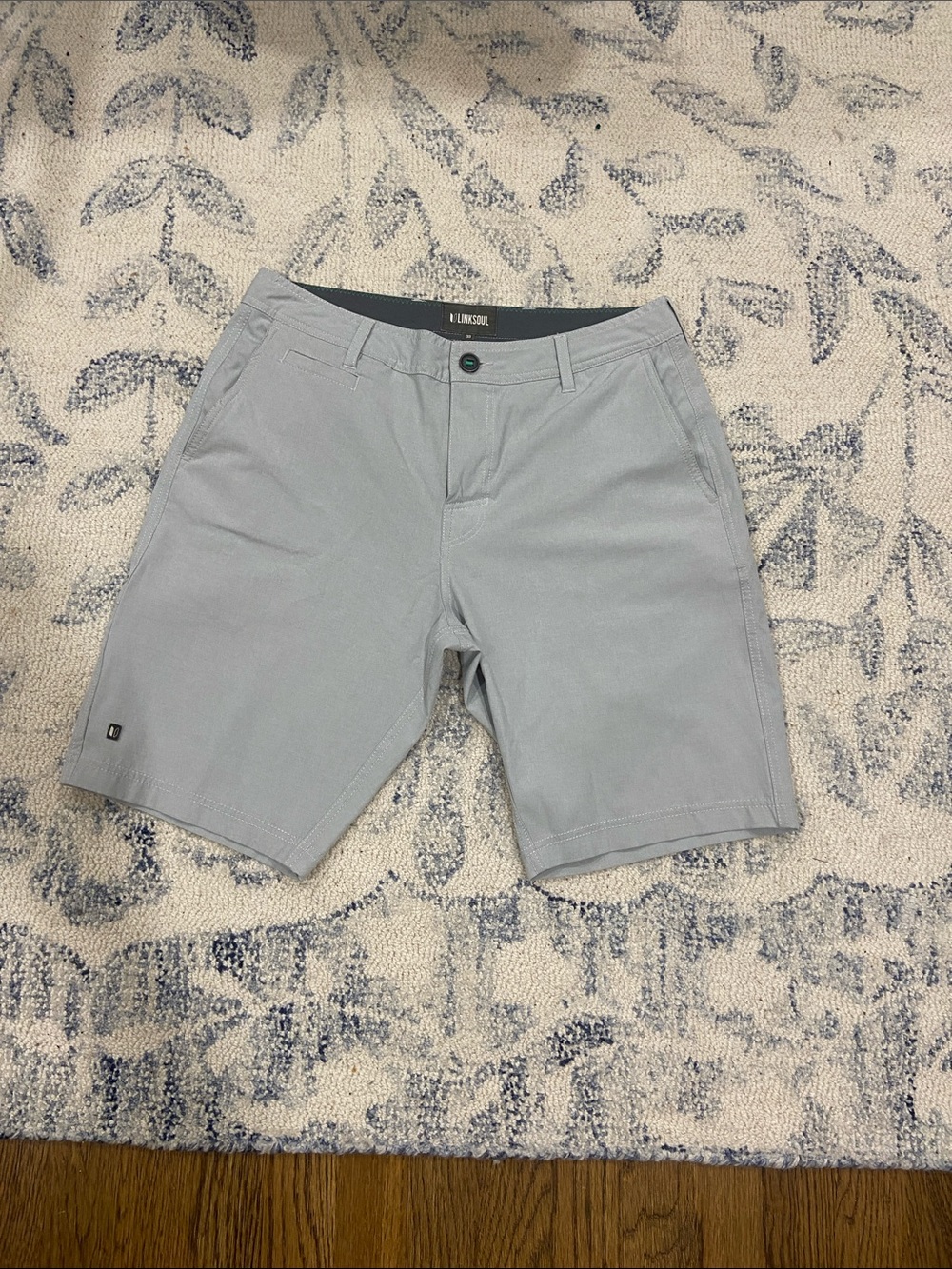 Linksoul Men's Light Gray Casual Flat-Front Shorts